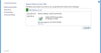 File History keeps an eye on your Windows 8 libraries