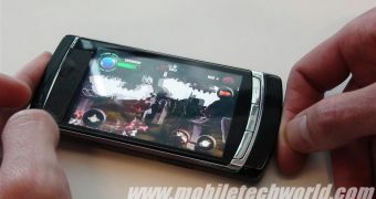 Twin Blades played on Samsung Windows Phone 7 prototype