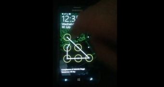Windows Phone 8.1 Pattern Lock