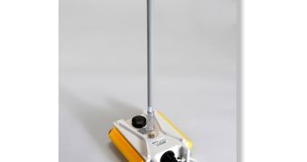 The RT 1000 real-time wireless seismic data acquisition system