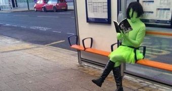 The “Green Lady” of Northfield waits for the bus