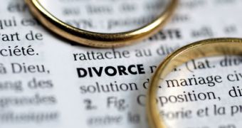 Woman sues lawyers for negligence in failing to explain what a divorce is