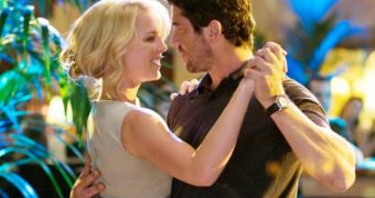 Katherine Heigl and co-star Gerard Butler in “The Ugly Truth”