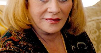 Self-titled psychic Sylvia Browne has died, aged 77