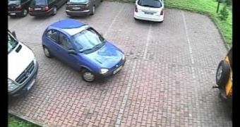 Video shows a parking lot fail
