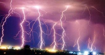 Lightning is always preceded by X-ray emissions