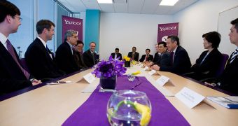 A meeting at the Yahoo Asia HQ