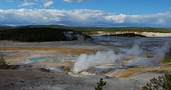 Researchers say that a Yellowstone supereruption would coat North America in ash