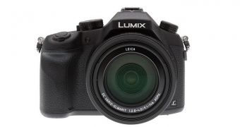 Yes, the Panasonic FZ1000 Does Support Clean HDMI Video Output
