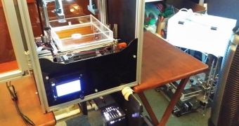 The mUVe 3D printer