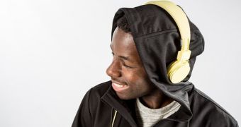 Audio-friendly hoodie