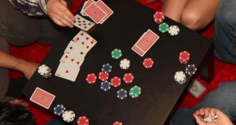 Young adults are less likely to gamble if their parents monitor them appropriately during their preeteen and early years