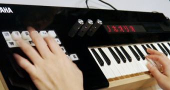 Yamaha Vocaloid keyboard