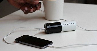 Zap&Go charging a smartphone