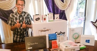 Ahmed Mohamed and the gifts he received from Microsoft