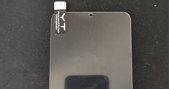 Purported screen protector of the A8s