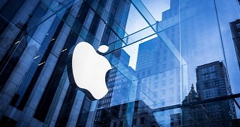 Apple adds new blood to security team