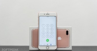 iPhone 7 Plus dial screen