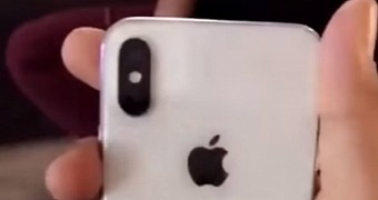 iPhone X spotted out in the wild