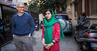 Tim Cook and Malala Yousafzai