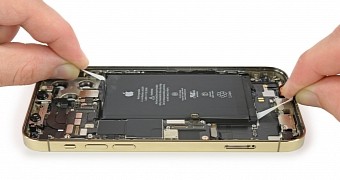 The iPhone 12 battery