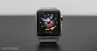 Apple Watch Series 2 Minnie Mouse face