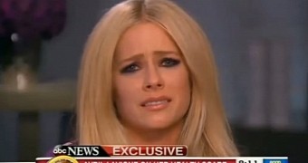 Avril Lavigne opens up about Lyme Disease, breaks down in tears in first interview since crisis