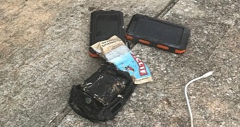 The battery caught fire in a passenger bag