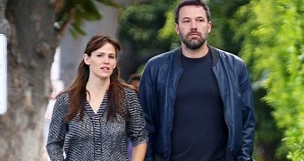 Jennifer Garner and Ben Affleck celebrated his 43rd birthday with the kids at the Universal Studios theme park
