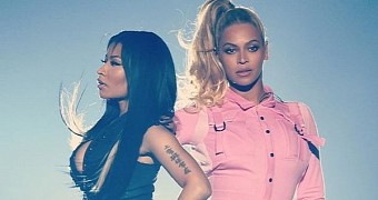 Nicki Minaj and Beyonce perform "Feeling Myself" at Tidal concert in Brooklyn