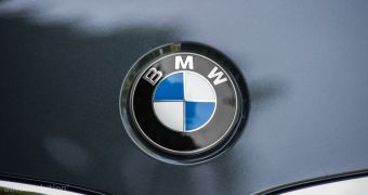 OwnStar Wi-Fi attack can grab user credentials from BMW, Mercedes, Chrysler, and Dodge Viper cars