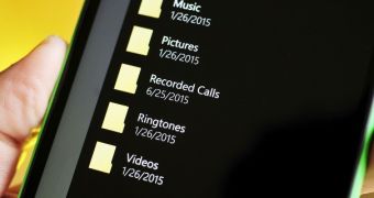Windows 10 Mobile build 10149 has call recording folder