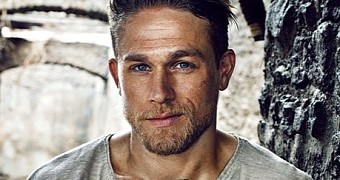 Charlie Hunnam is still getting “Fifty Shades of Grey” questions after almost 2 years