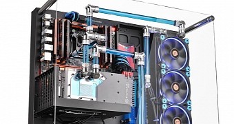 This beautiful ThermalTake case is ready for your upper-class decadent party