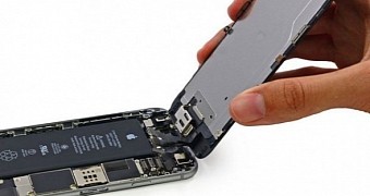 Check Out This Hydrogen Fuel Cell That Can Power an iPhone 6 for a Whole Week