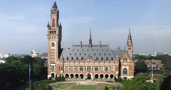 China Hacks International Hague Tribunal over South China Sea Dispute