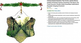 One of the Christmas decorations on sale on Amazon
