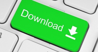 Manually downloading the CU can help you avoid installation problems