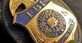 FBI calls for backdoors in smartphones and tablets