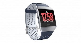 Fitbit Ionic adidas Edition