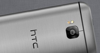 HTC One M9's camera sensor, close-up
