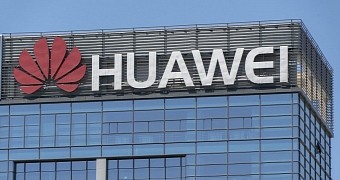 Huawei says the first phones running its OS would launch next year