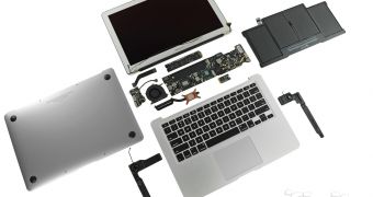 iFixit teardown - MacBook Air Mid 2011