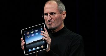 Steve Jobs introducing the iPad