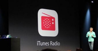 Apple's Eddy Cue demoing iTunes Radio on September 10, 2013