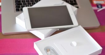 iPad mini unboxing