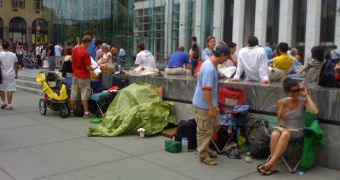 The queue formed in front of Apple's New York Store