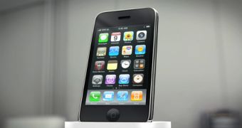 The upcoming iPhone 3G S - screenshot taken from Apple's TV ad