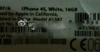 Alleged iPhone 4S packaging label