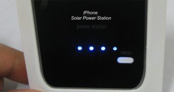 iPhone solar power station